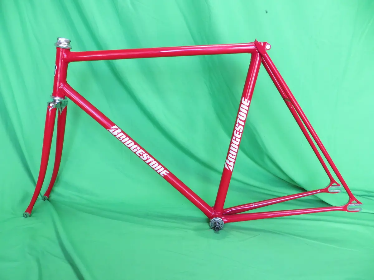 Bridgestone // Red // 53.5Cm 1