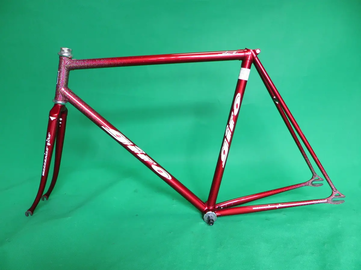 Giro // Red Metallic Rainbow Flake // 54Cm 1