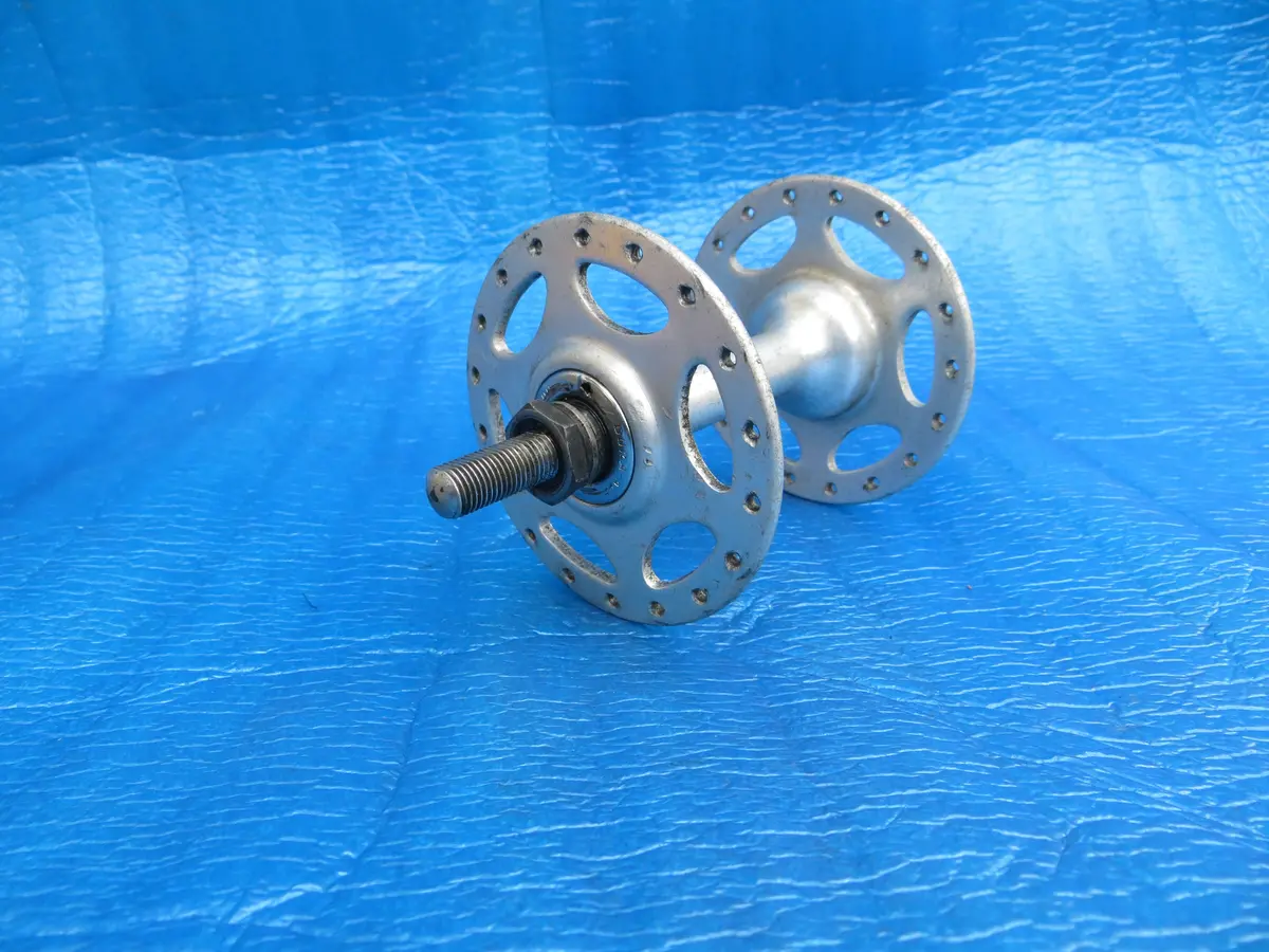 Shimano Dura Ace Hb-7520 36H Front Hub 8Mm Bia (24041105) 1