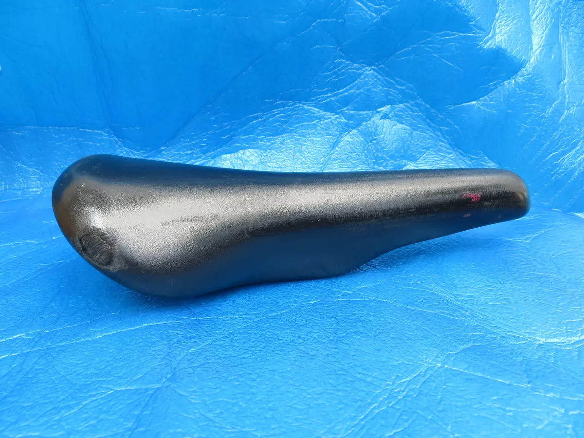 Kashima Five Gold Fg-7P 30Mm Njs Unpadded Saddle  (23081614) 1