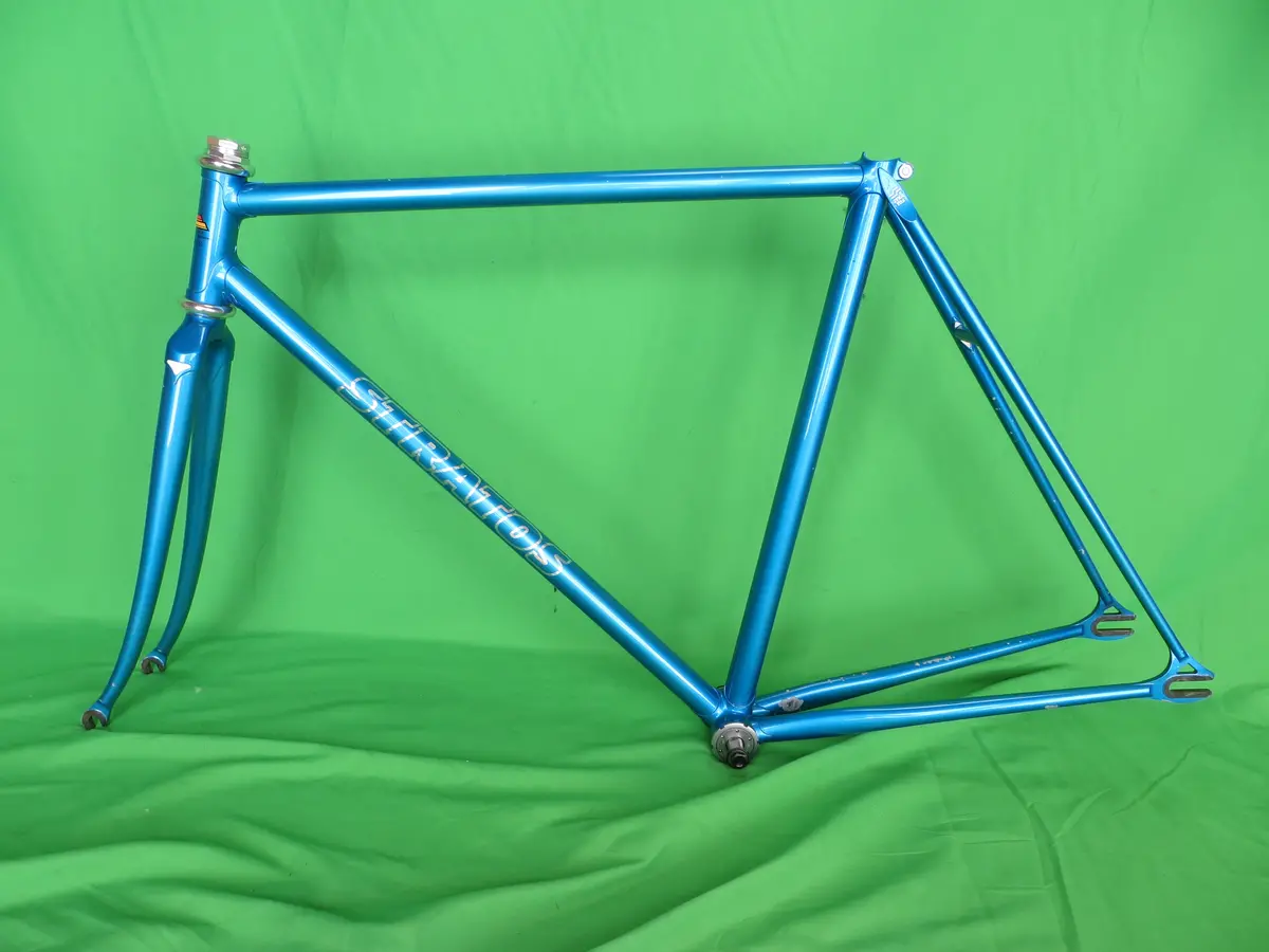 Stratos // Blue Metallic // 52Cm 1