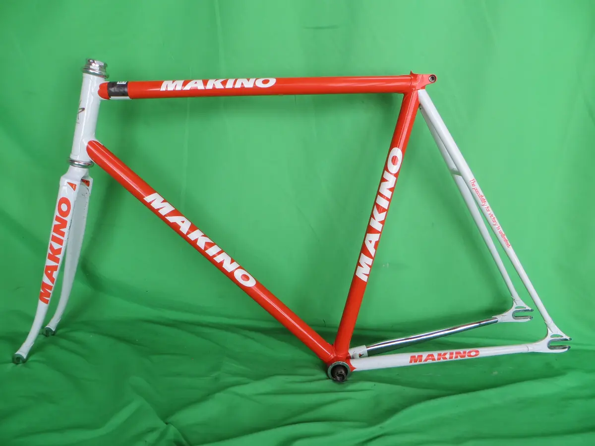Makino // Orange White Two Tone // 55.5Cm 1