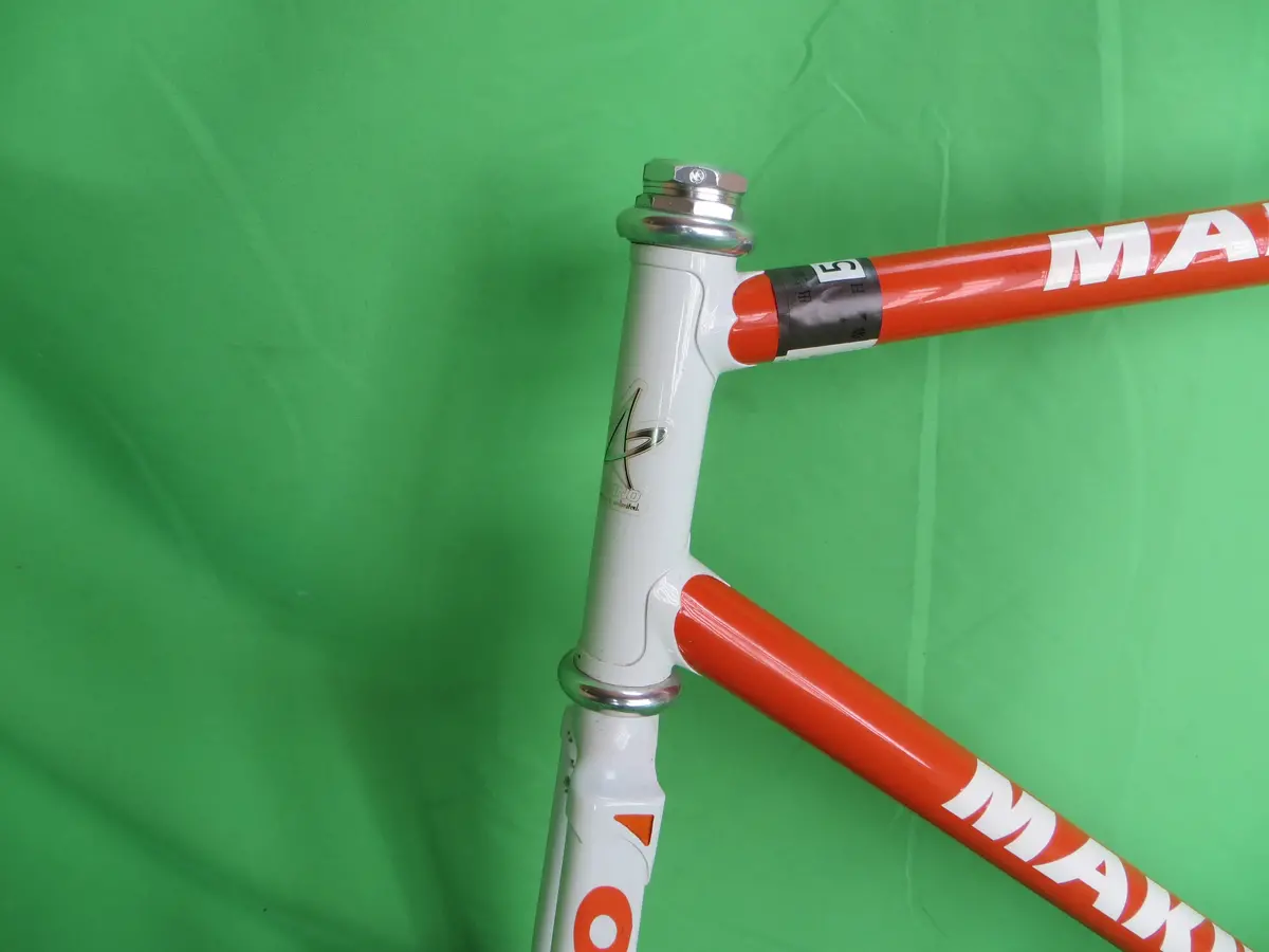 Makino // Orange White Two Tone // 55.5Cm 2