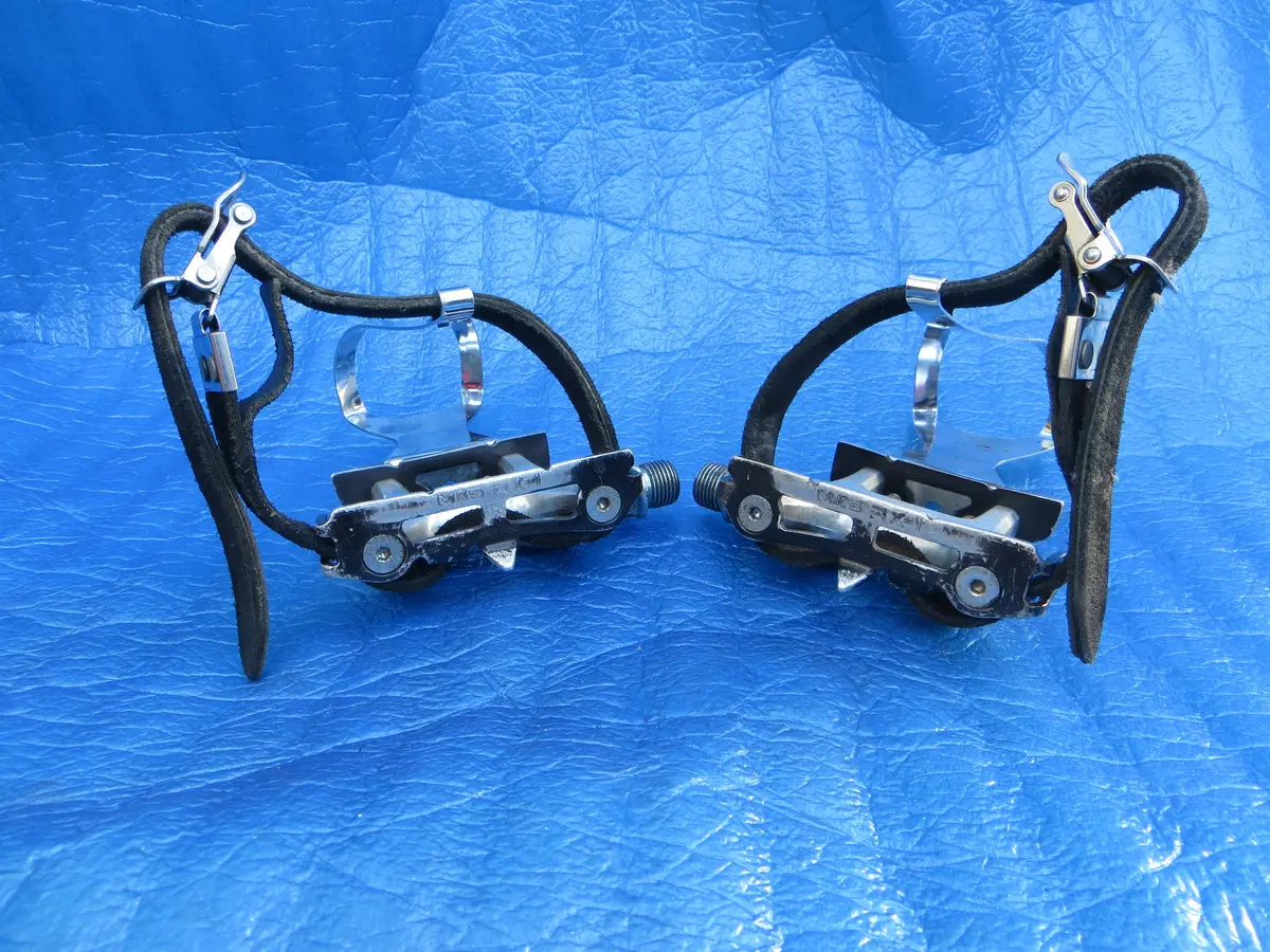 Mks Rx-1 Njs Pedals , Mks Steel S-Size Njs Clips And Mks Fit-Α Sports Njs Toe Straps (25120113) 1