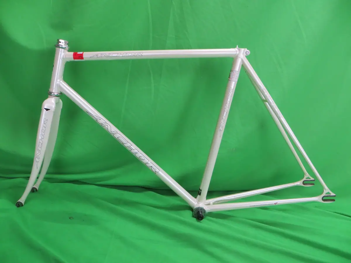 Anchor Columbus Max Fork // White // 53.5Cm 1