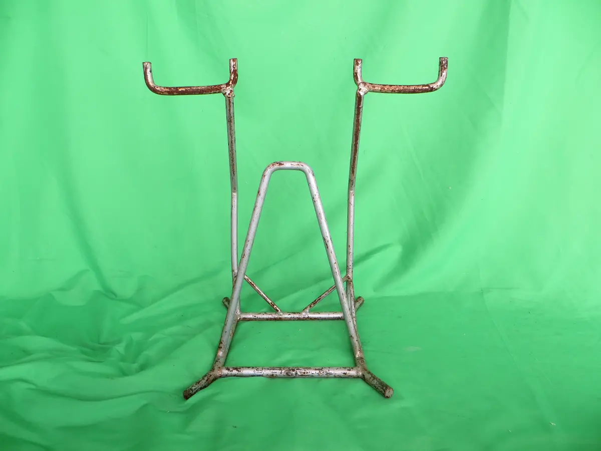 Super Rare! Official Keirin Steel Maintenance Stand (250219) 1