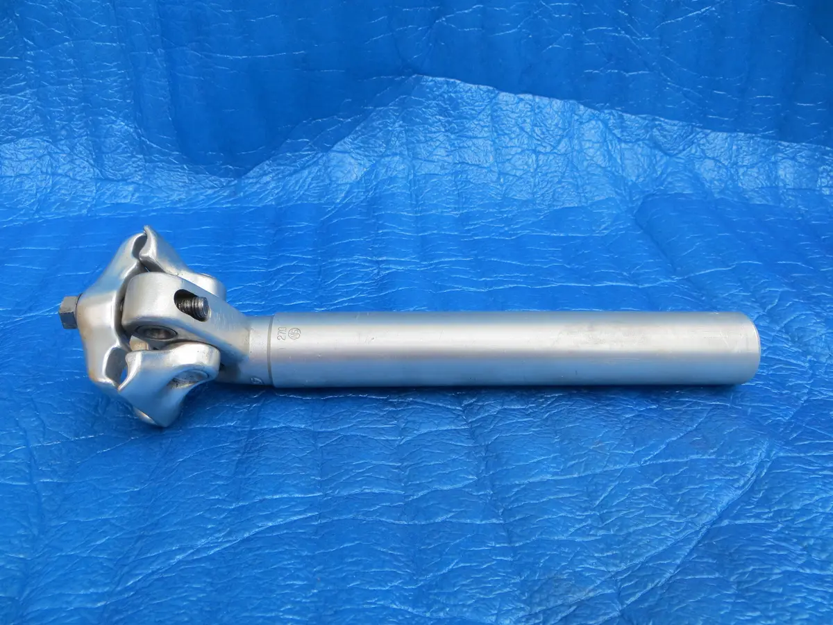 Sugino Mighty Smooth Njs Seatpost 27.0/44Mm (25120203) 1