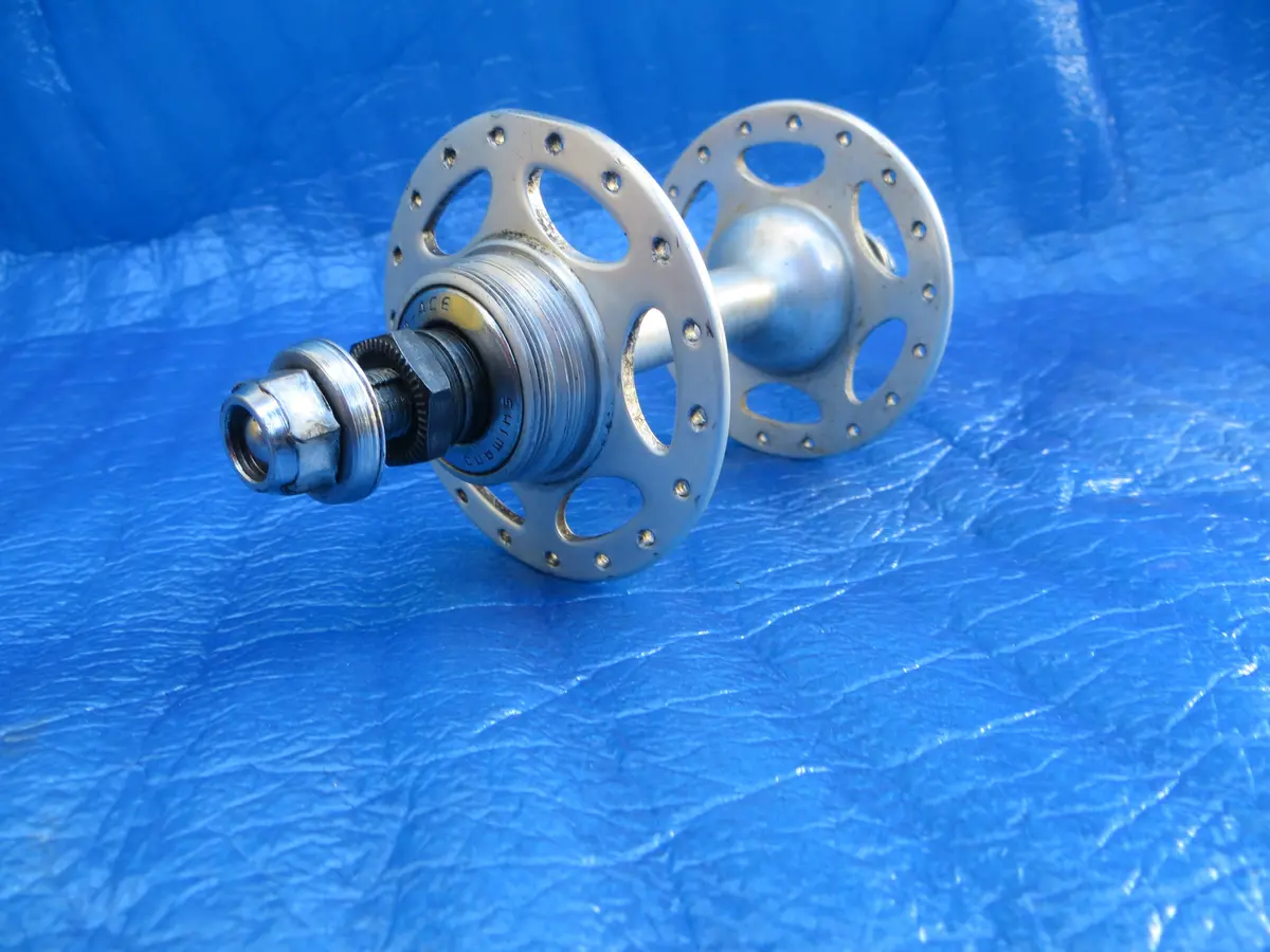 Shimano Dura Ace Hb-7520 36H 120Mm Rear Hub Njs One Sided Fixed (25120404) 1