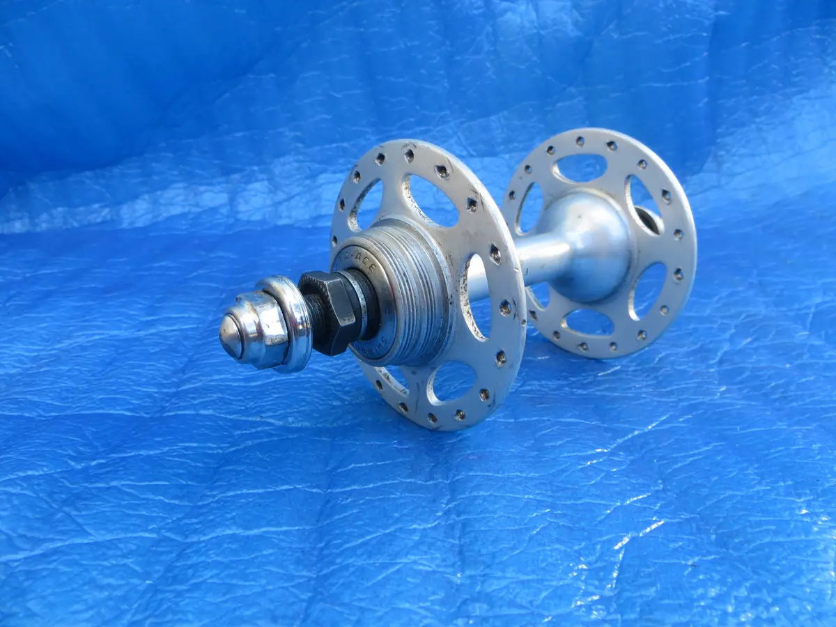 Shimano Dura Ace Hb-7520 36H 120Mm Rear Hub Njs One Sided Fixed (25120405) 1
