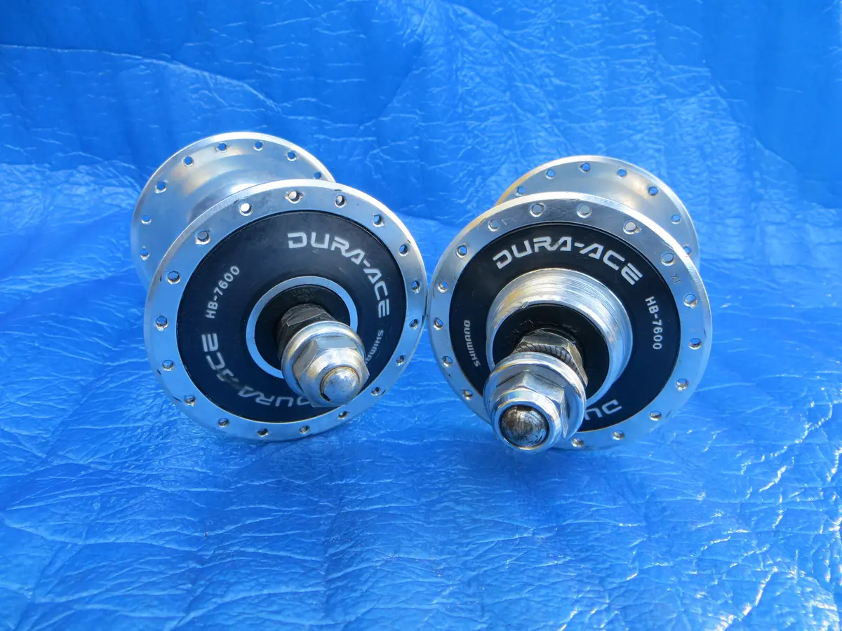 Shimano Dura Ace Hb-7600 36H 120Mm F&R Njs Approved Hub Set (25120702) 1