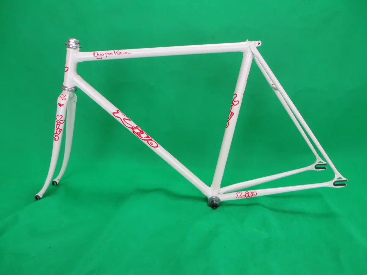 Kiyo Miyazawa 2021 // White // 51.5Cm 1