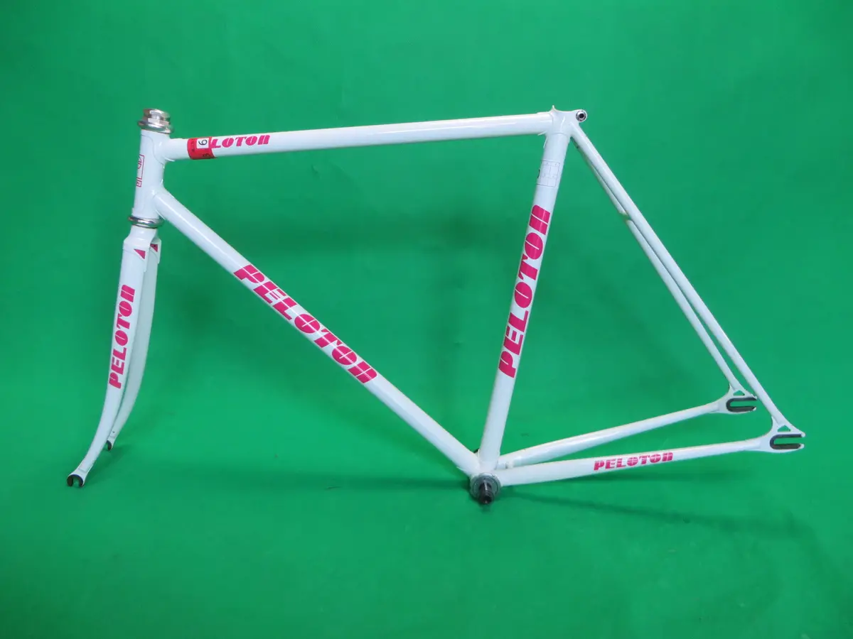 Peloton // White // 51Cm 1