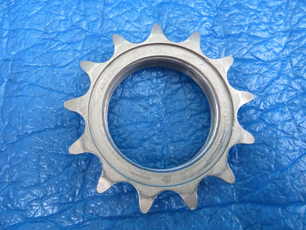 Sugino Gigas 13T 1/8” Track Cog Njs (25122009) 1
