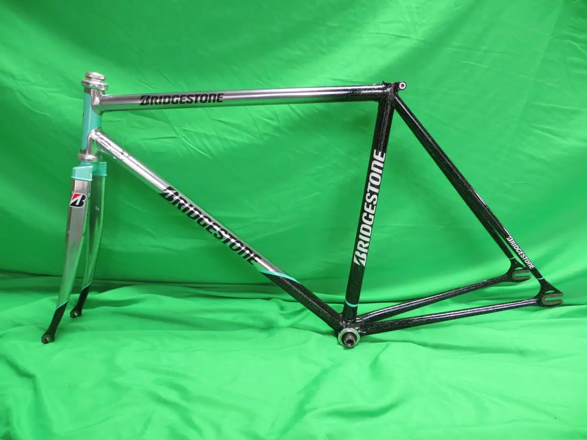 Bridgestone Columbus Max Fork // Mach Silver Black With Silver Flake // 49.5Cm 1