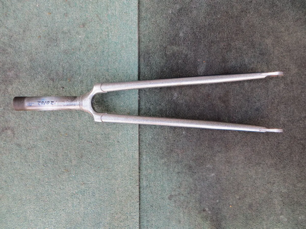 Georama Front Fork 117Mm Steering Colum Length /9Mm Axle Slot 1
