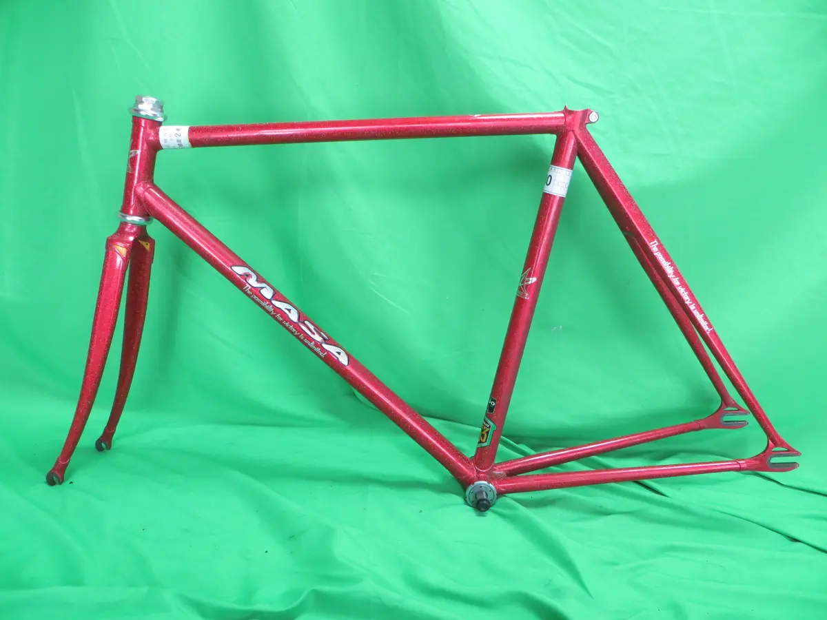 Makino Reynolds 853 // Red Metallic With Rainow Flake // 52Cm /250318 1