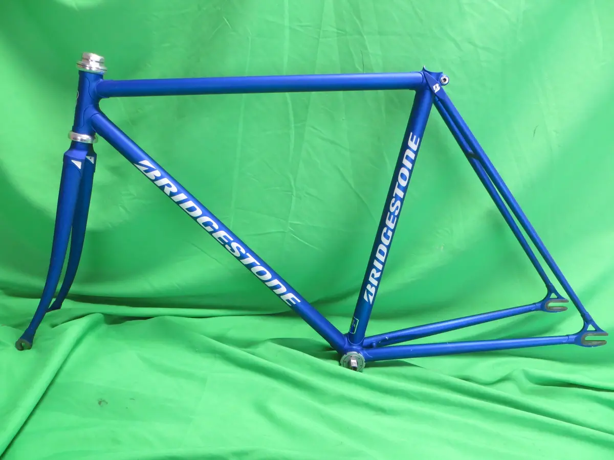 Bridgestone Kaisei Ultima R // Semi Gloss Blue // 50Cm 1