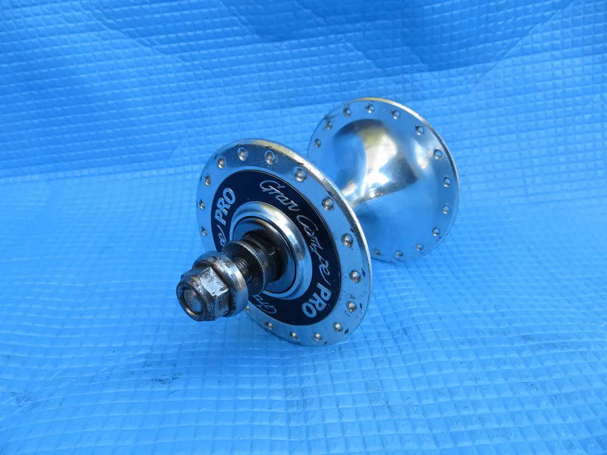 Gran Compe Pro 36H Front Hub 9Mm Axle Njs (23010701) 1