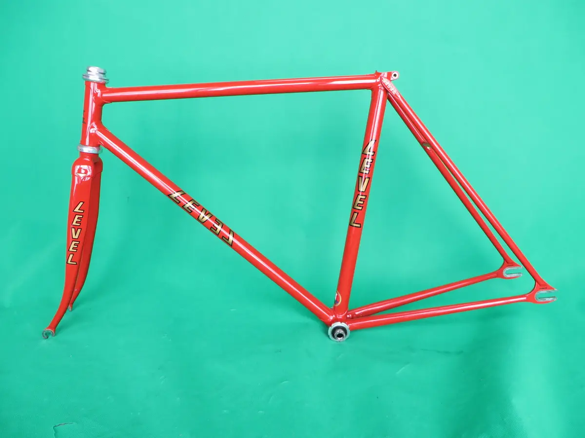 Level // Red // Columbus Max Fork // 50Cm 1