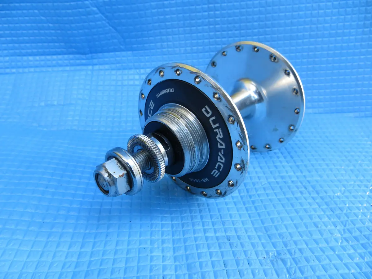Shimano Dura Ace Hb-7600 36H 120Mm Rear Hub Njs (23010942) 1