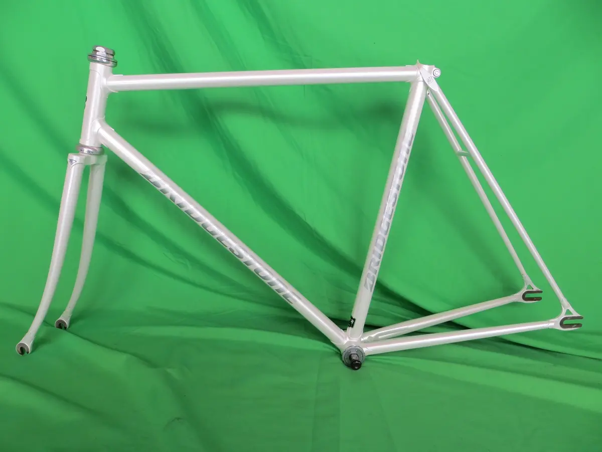 Bridgestone Kaisei 022 // White // 53Cm 1
