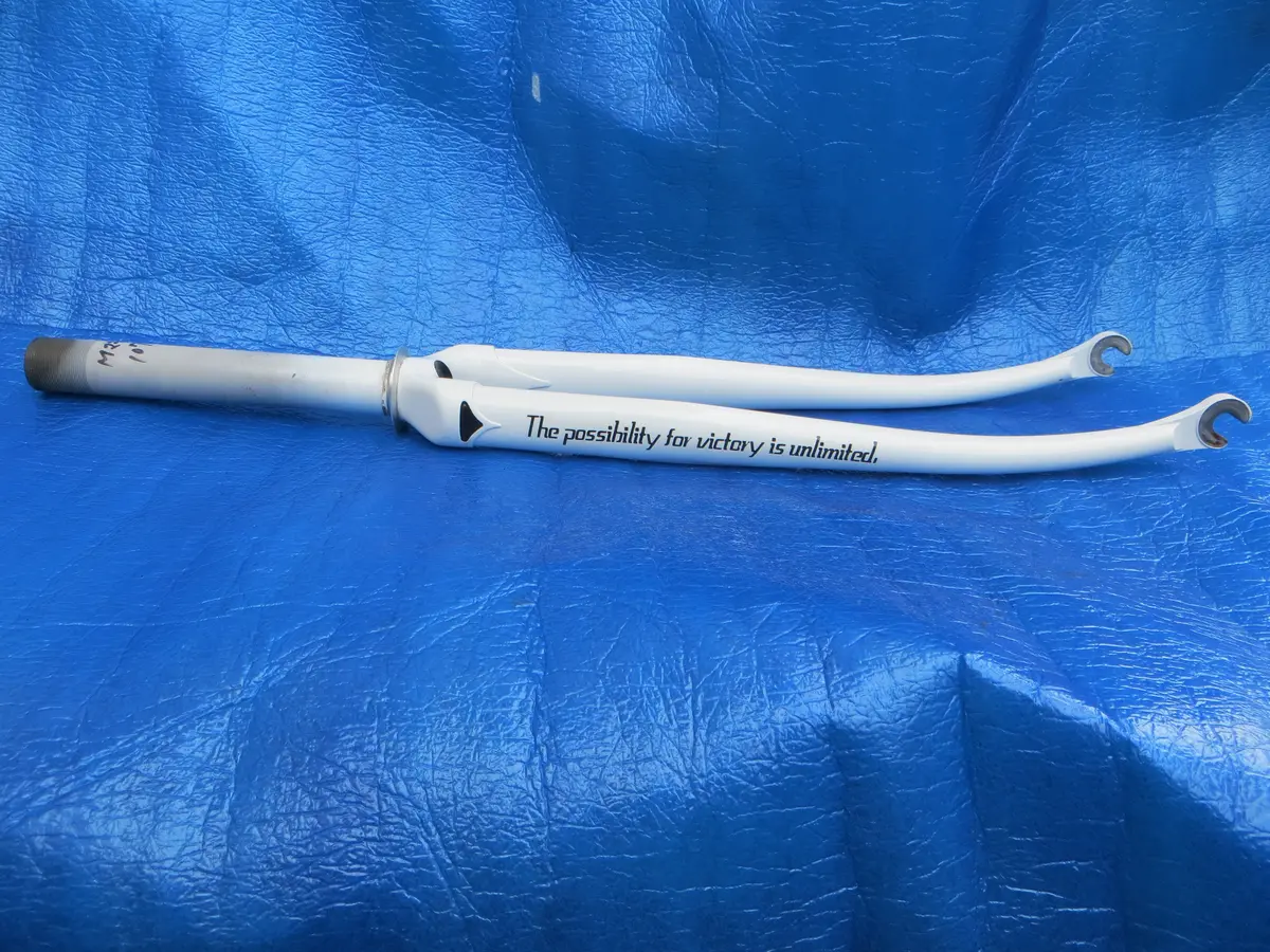 Makino Front Fork 172Mm Steering Column 9Mm Slot /250327 1