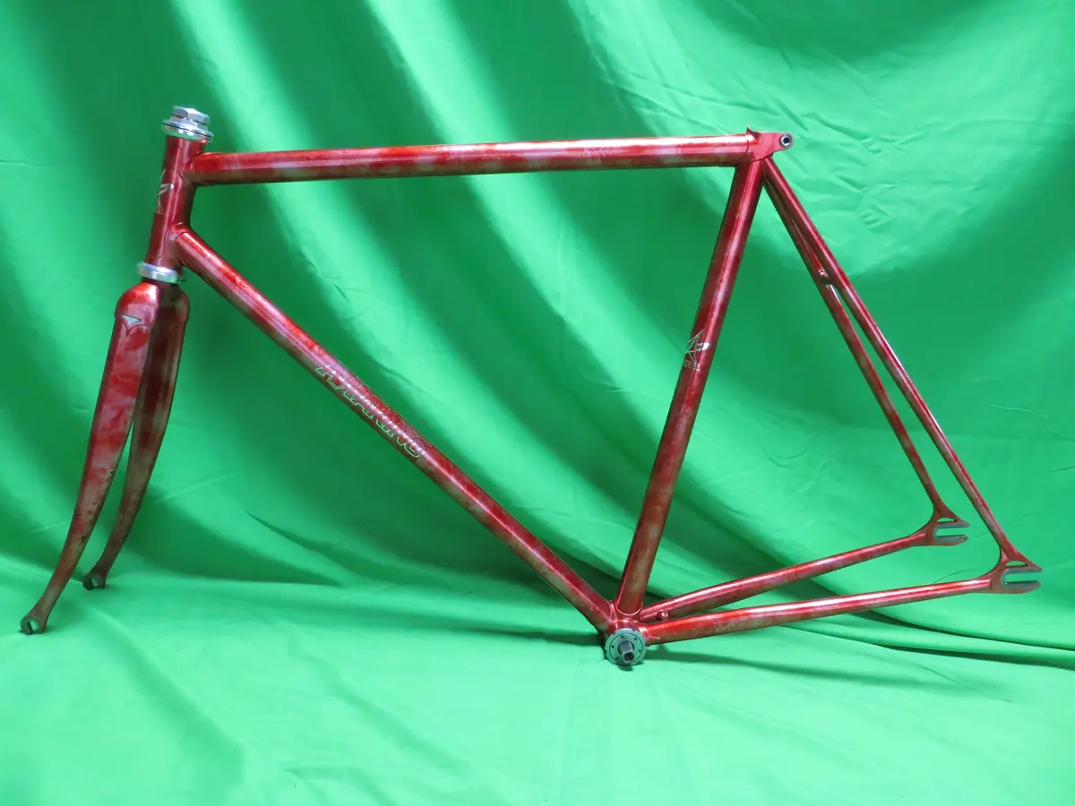 Makino Columbus Max Fork  // Red Metallic / Silver Marble Finish  // 53.5Cm 1