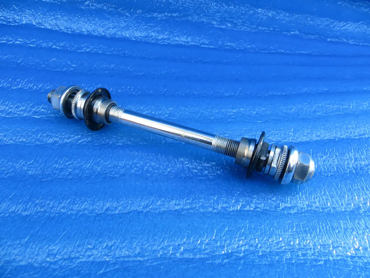 Suntour Superbe Pro Rear Hub Axle 10Mm / 120Mm (26011004) 1