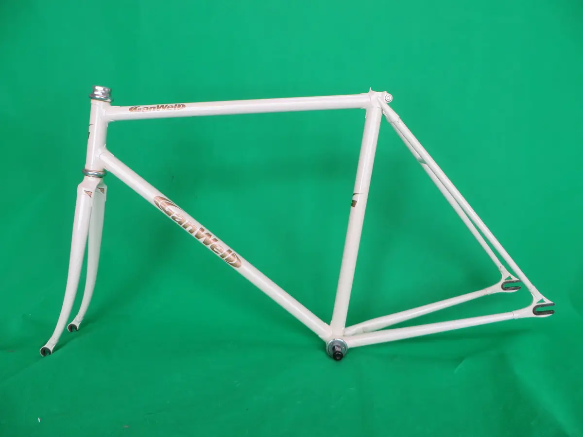 Gan Well Pro  // Pearl White  // 50.5Cm 1