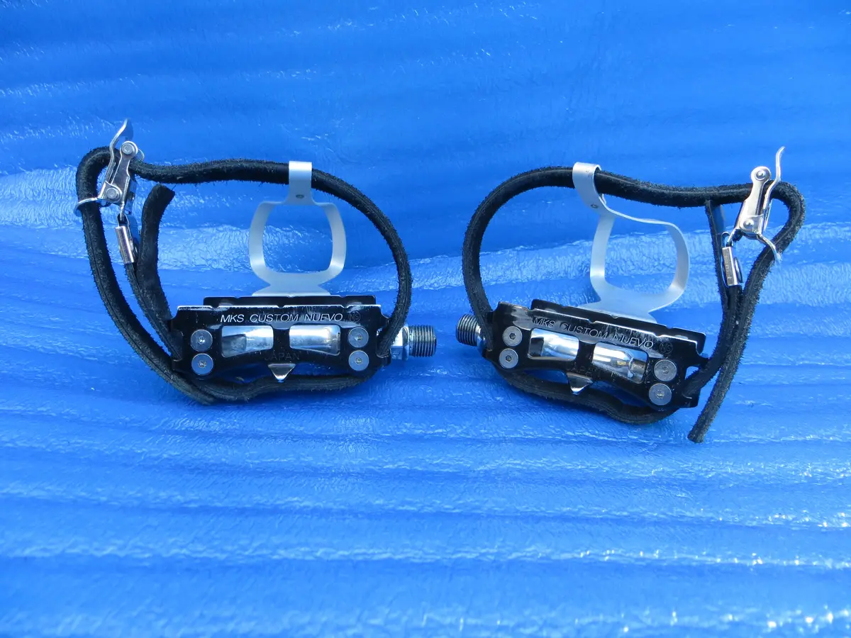 Mks Custom Nuevo Njs Pedals , Mks Njs M-Size Aa Clips And Mks Fit-Alfa Njs Toe Straps (26011016) 1