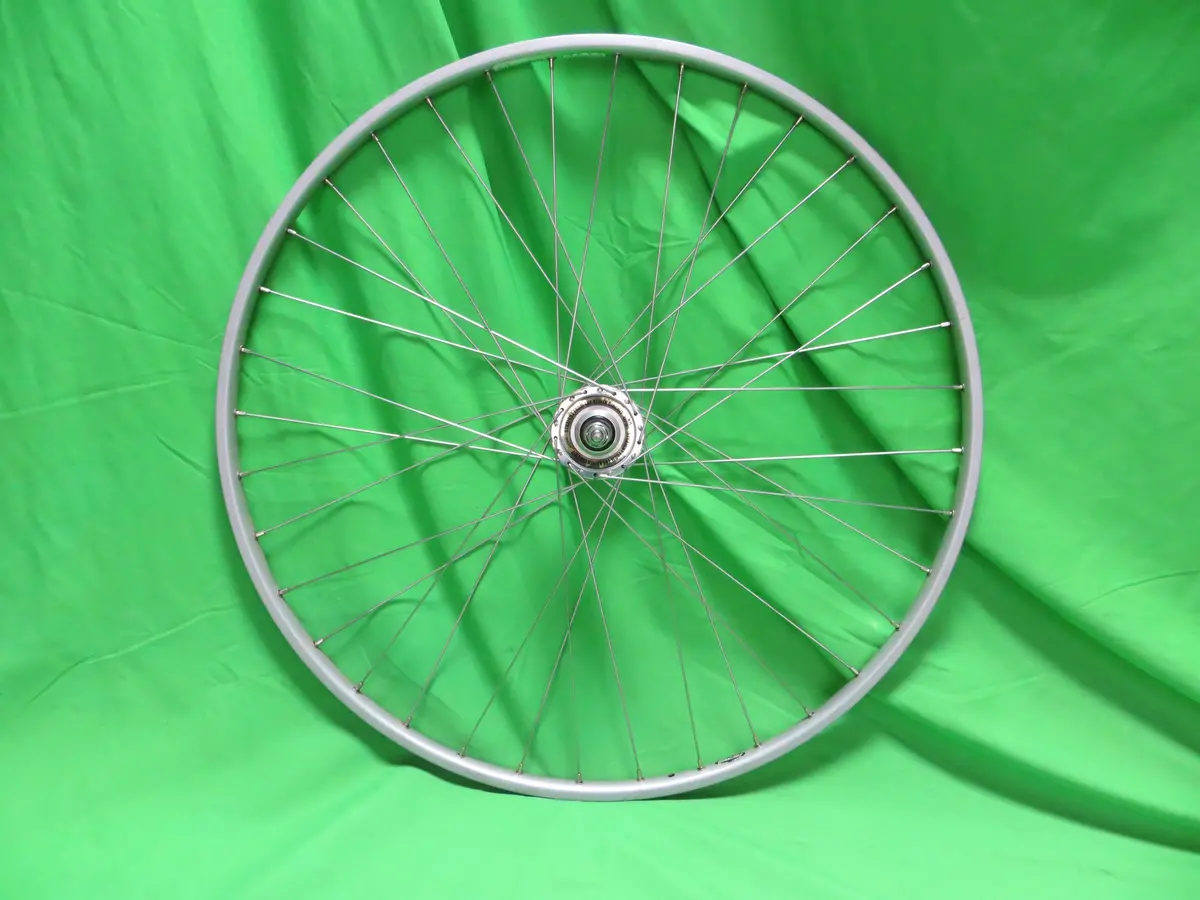 Ambrosio Montreal 700C Tubular Rim, Suntour Superbe Pro Njs 100Mm/8Mm Front Hub (23111501) 1