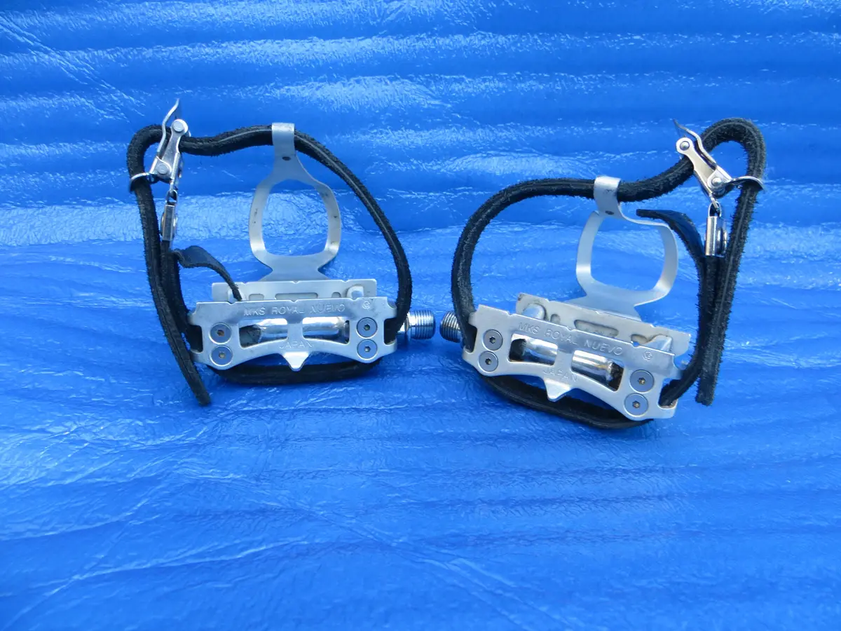 Mks Royal Nuevo Njs Pedals , Mks Njs M-Size Aa Clips And Toshi Njs Toe Straps (26011306) 1