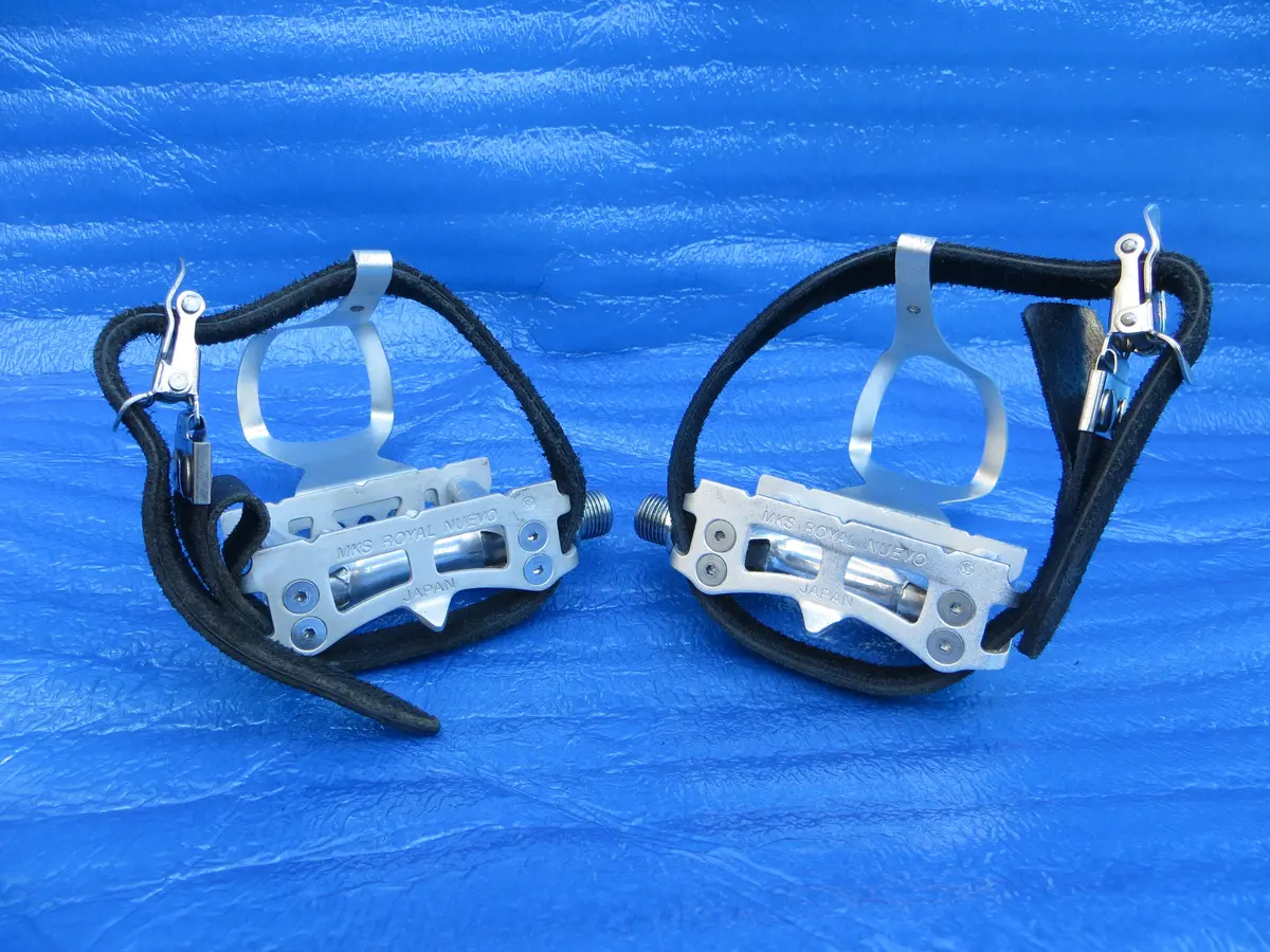 Mks Royal Nuevo Njs Pedals , Mks Njs M-Size Aa Clips And Toshi Njs Toe Straps (26011307) 1