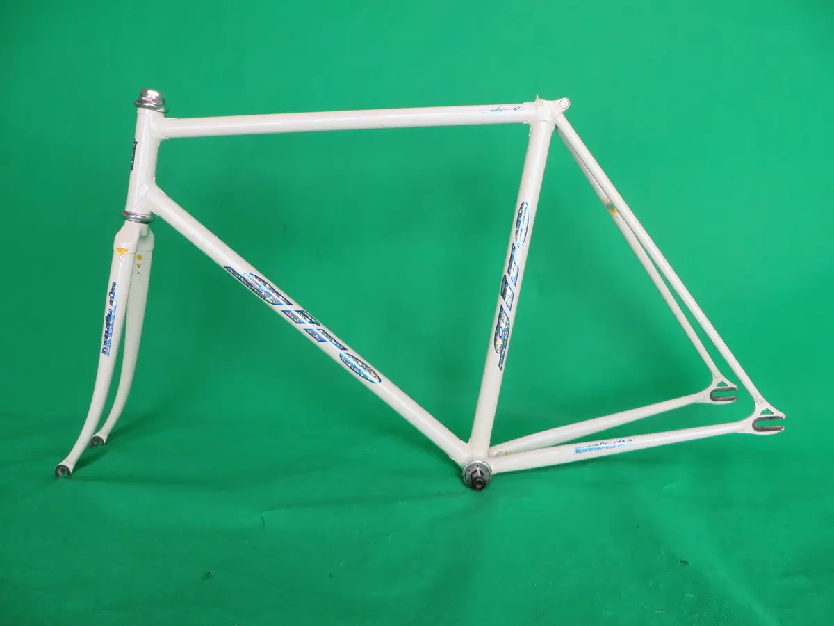 Meccanico Giro // White // 52.5Cm 1