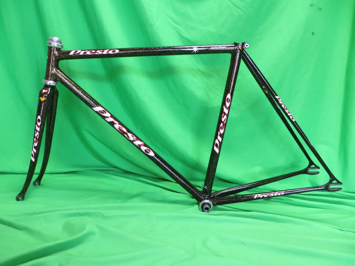 Presto // Black With Gold Flake #2 // 50.5Cm 1