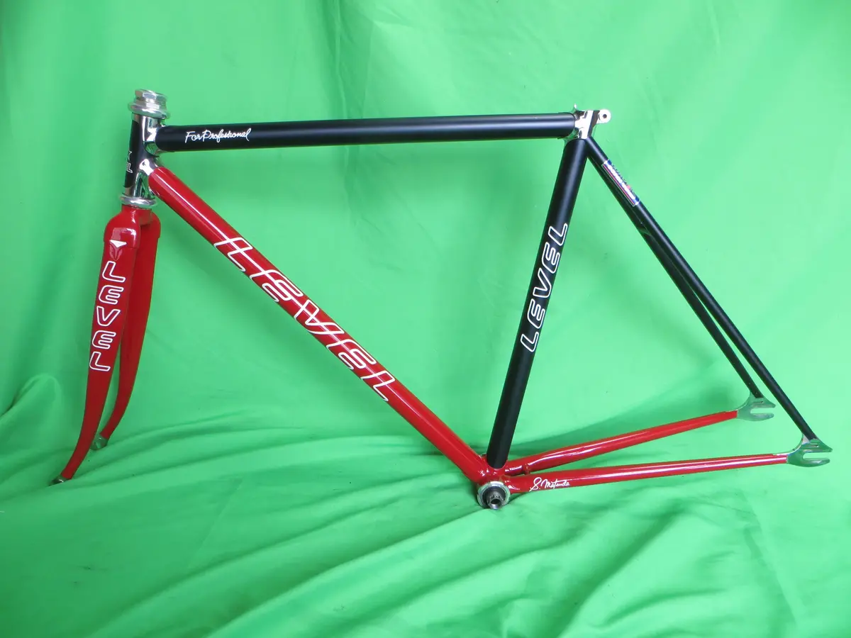 Level Columbs Max Fork // Matte Black / Red Two Tone / Chrome Lugs // 49.5Cm 1