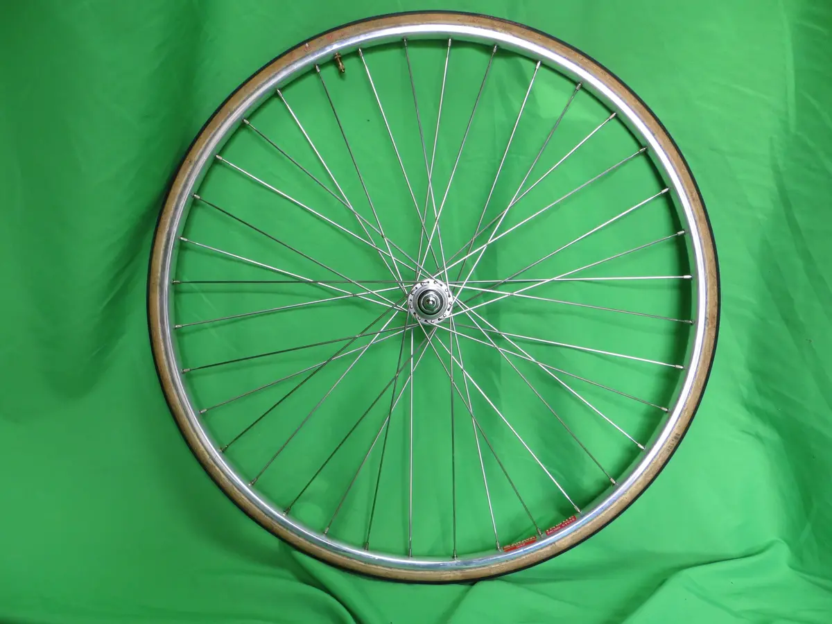 Araya Gold 16B 700C Tubular Njs Rim, Shimano Dura Ace Hb-7710 Njs Rear Hub 120Mm Single Sided Fixed, Soyo Red2 Tire (24082418) 1