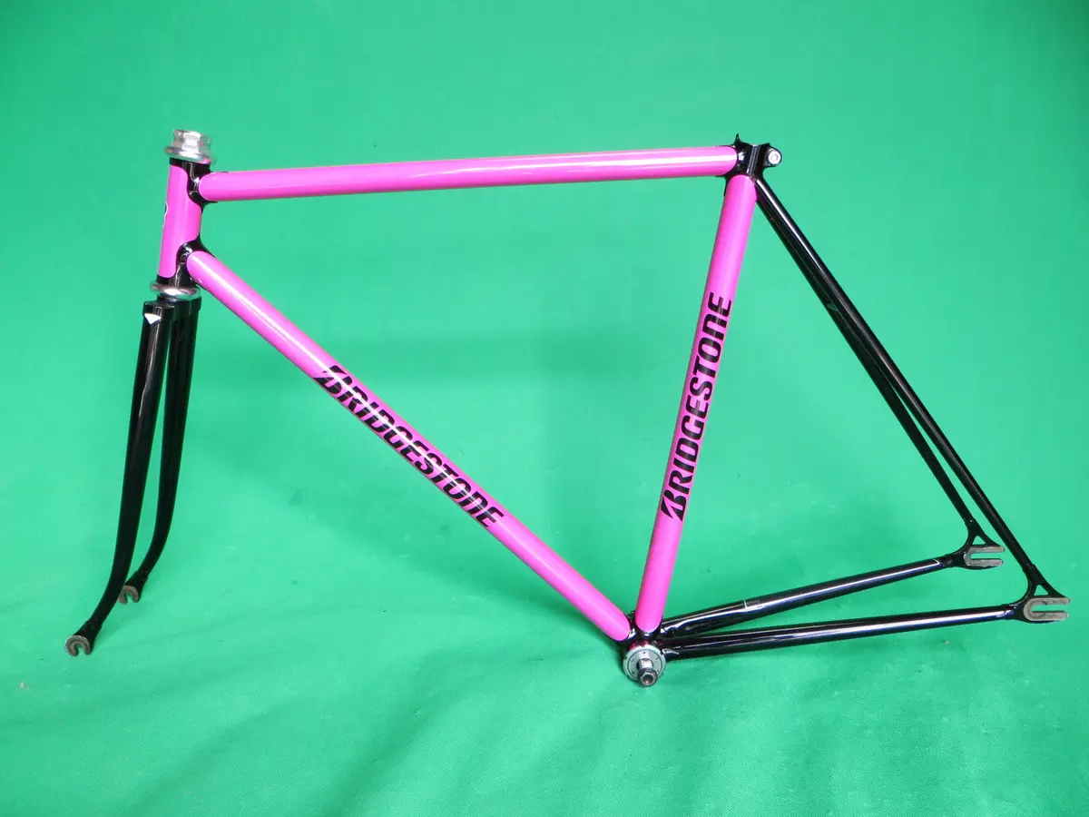 Bridgestone // Bright Pink & Black Two-Tone // 51.5Cm 1