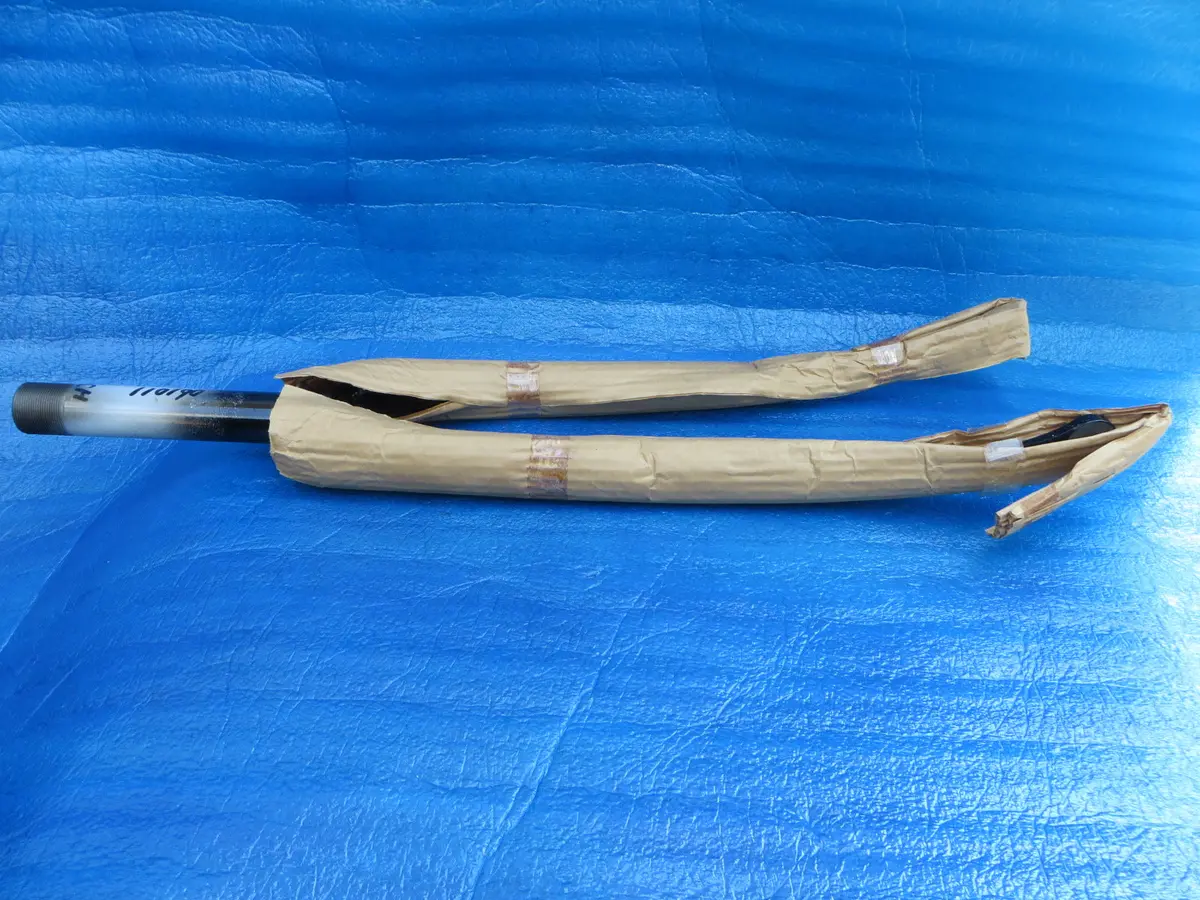 Never Used Presto Front Fork 136Mm Steering Column Length /9Mm Axle Slot 1