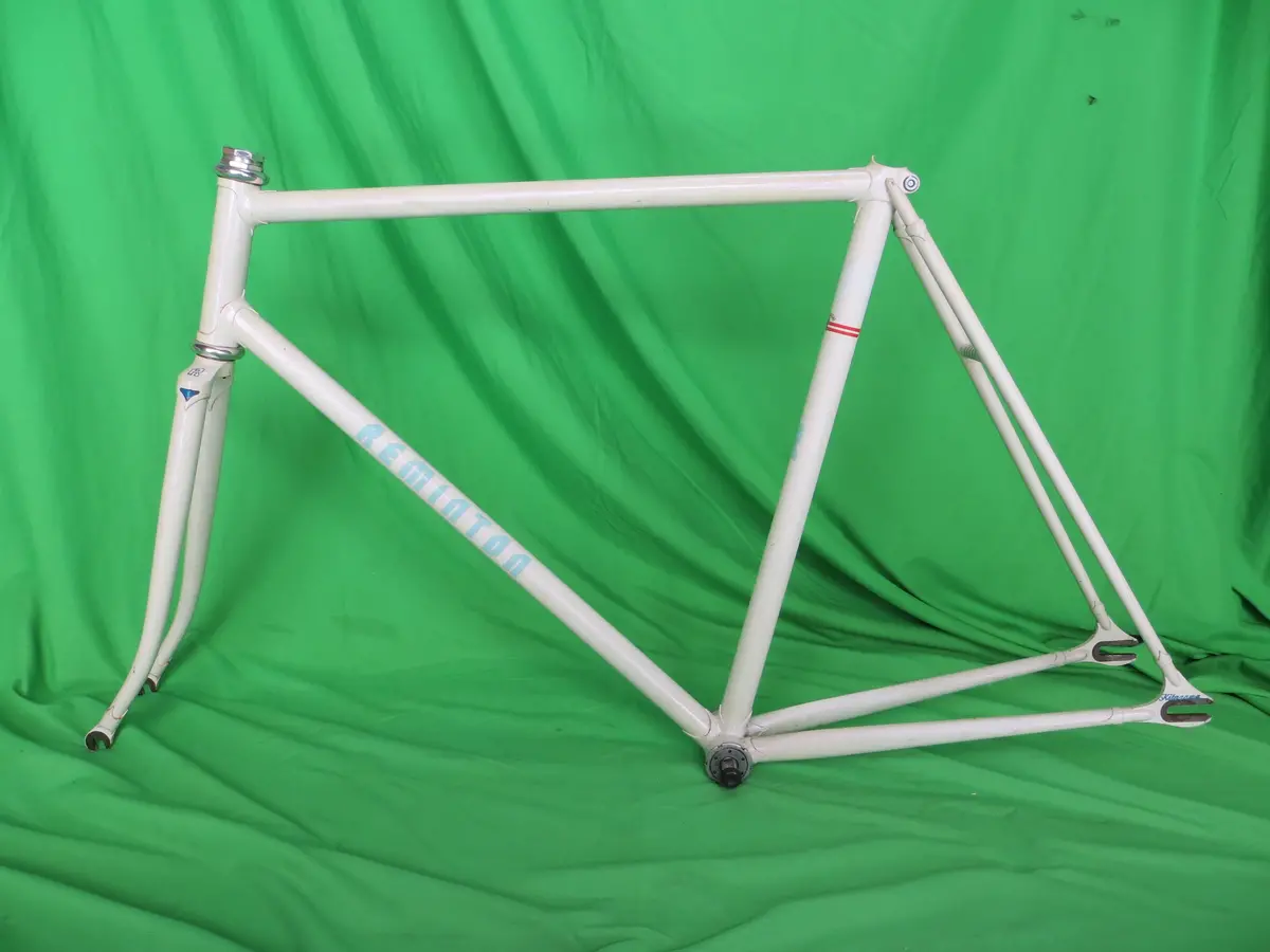 Reminton / White / 54.5Cm 1