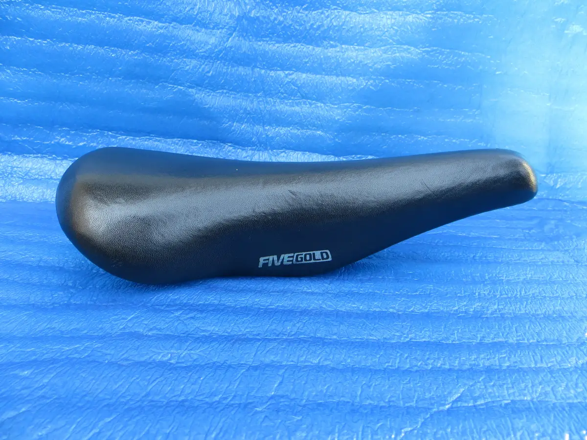 Kashima Five Gold Fg-4P 44Mm Njs Unpadded Saddle  (26022306) 1