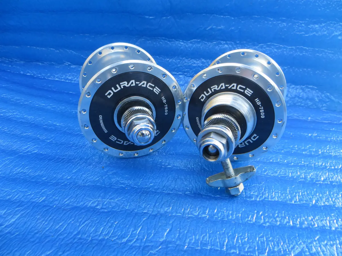 Shimano Dura Ace Hb-7600 36H 120Mm F&R Njs Approved Hub Set (26022315) 1