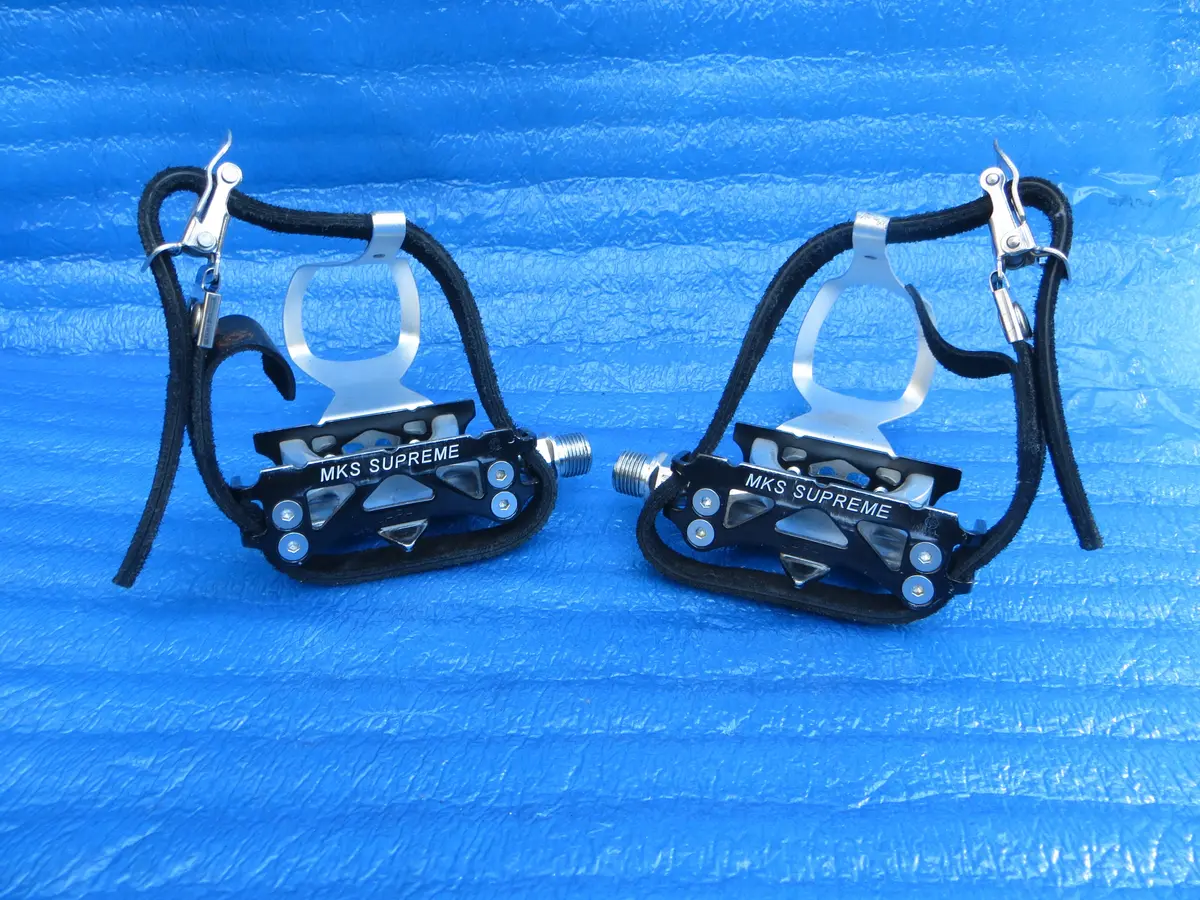 Mks Supreme Njs Pedals , Mks Aa M-Size Njs Clips And Mks Fit-Α Sports Njs Toe Straps (26022317) 1