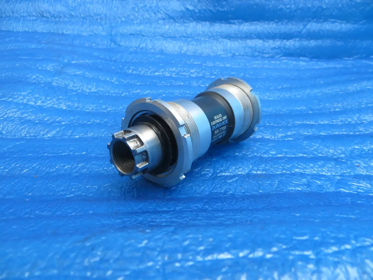 Shimano Bb-7700  Njs Bottom Bracket 68Mm-109.5Mm (26022407) 1