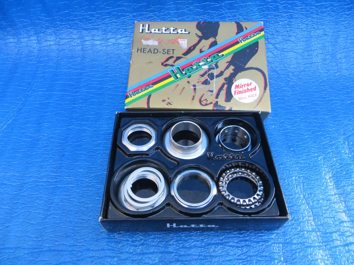 Hatta Swan Super Deluxe Njs Headset With Original Box (26030806) 1