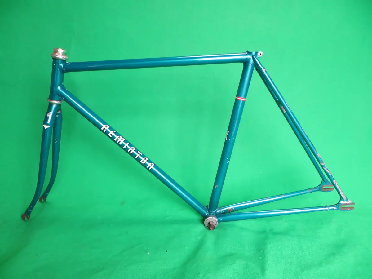 Reminton // Greyish Emerald 1997 // 51.5Cm 1
