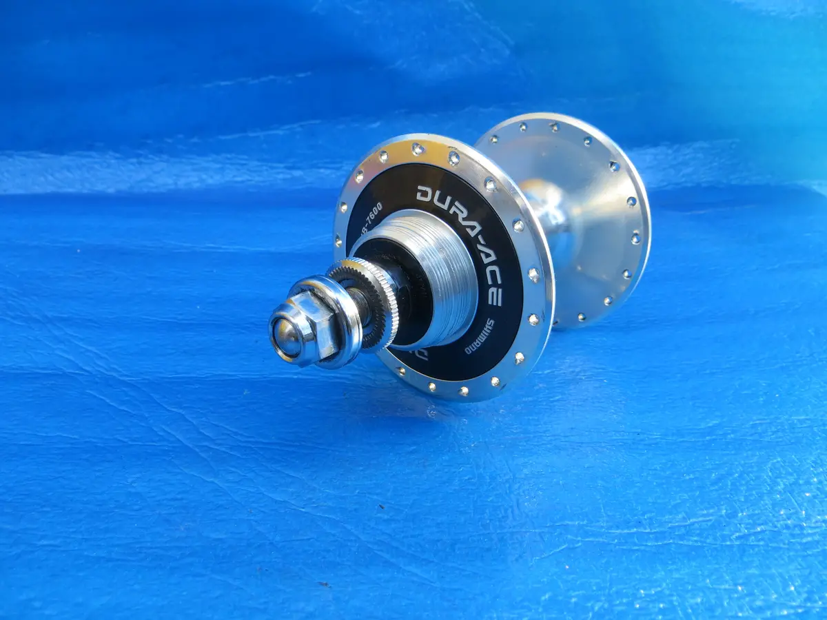Shimano Dura Ace Hb-7600 36H 120Mm Rear Hub Njs (24010555) 1