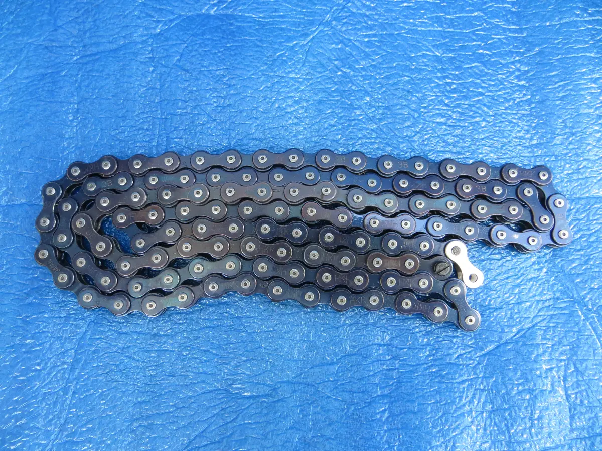 Hkk Vertex Njs Blue Chain 1/8" 106Links #4 1