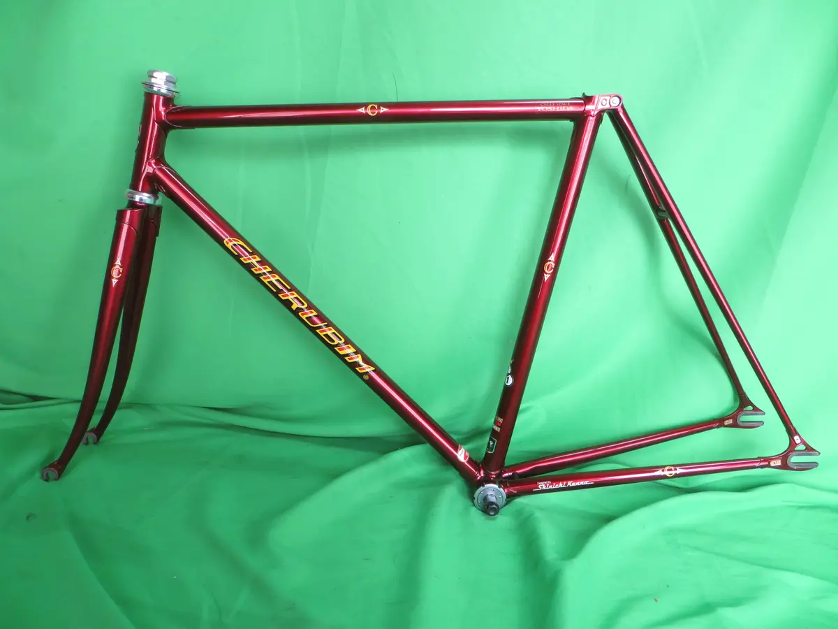 Cherubim // Deep Red Metallic // 53Cm 1