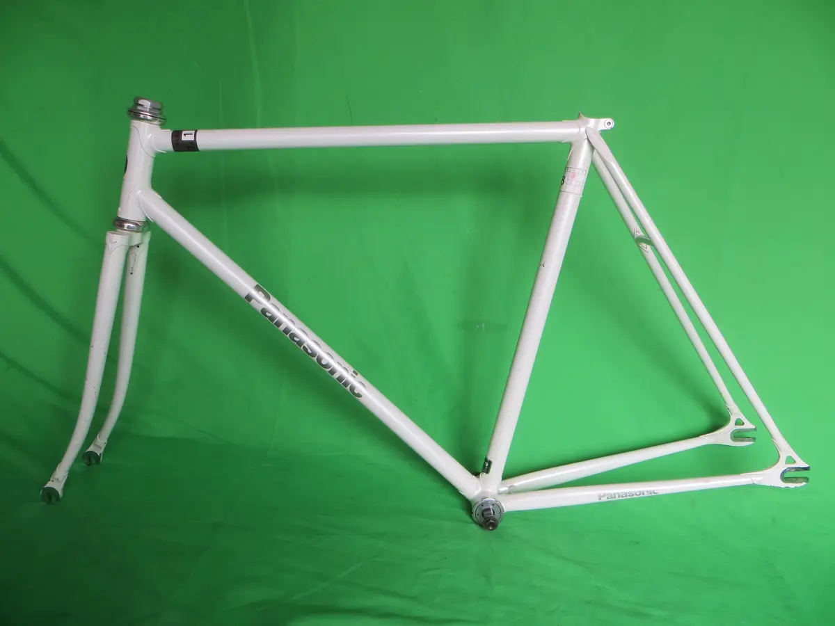 Panasonic Kaisei 019 // White // 53Cm 1